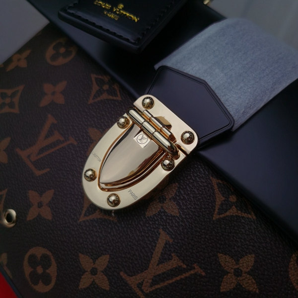 ルイヴィトンバッグ細部ディテール